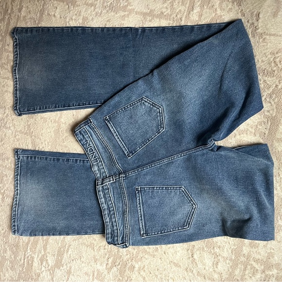 LNDN Women's Classic Blue Flare Jeans NWT 2 - Picture 1 of 8